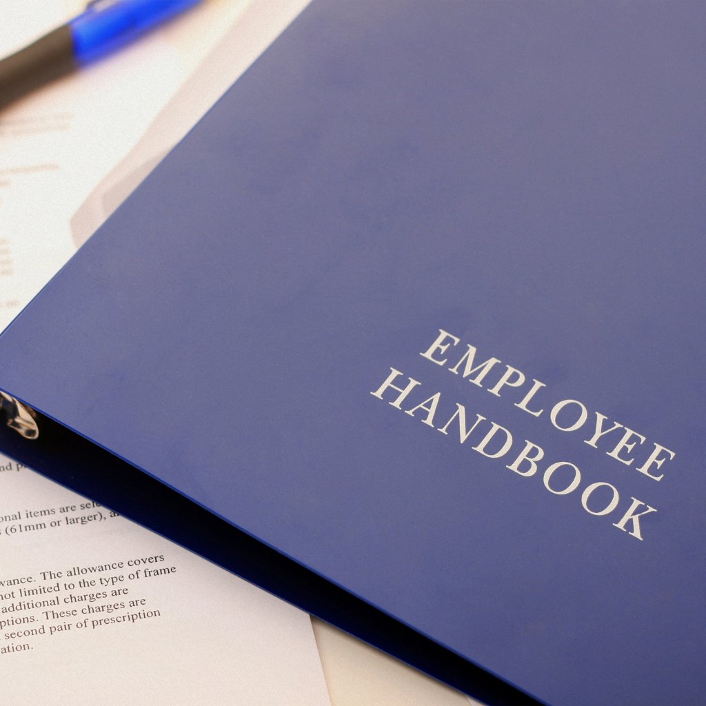 CUSTOM EMPLOYEE MANUAL - Dental Practice Resources